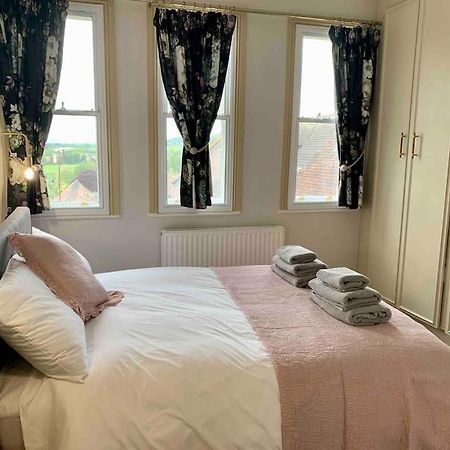 The Nest, Central Ludlow One Bed Apartment エクステリア 写真