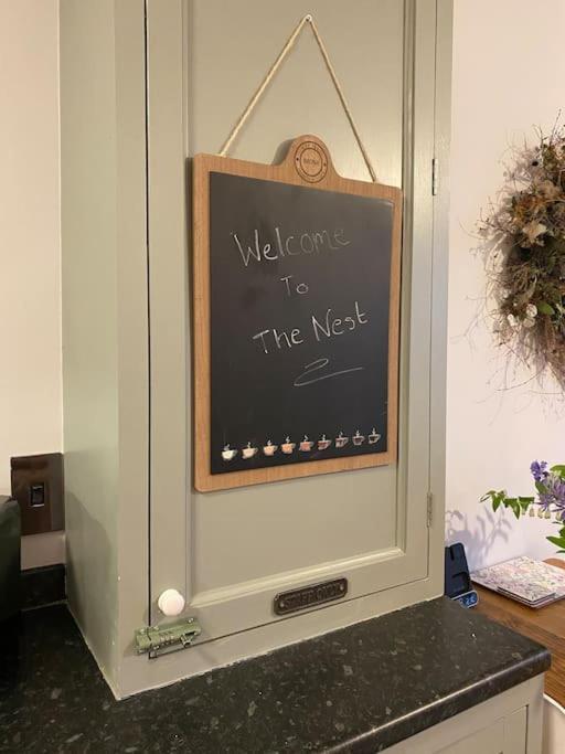 The Nest, Central Ludlow One Bed Apartment エクステリア 写真